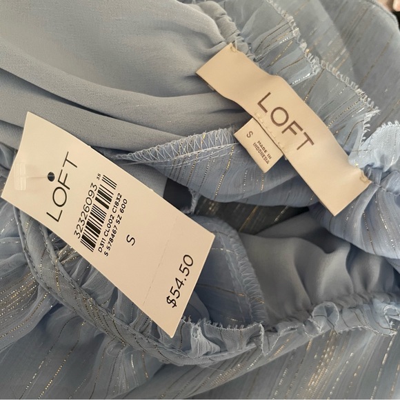 Loft shimmery butterfly cap sleeve flowy blouse - Picture 8 of 8